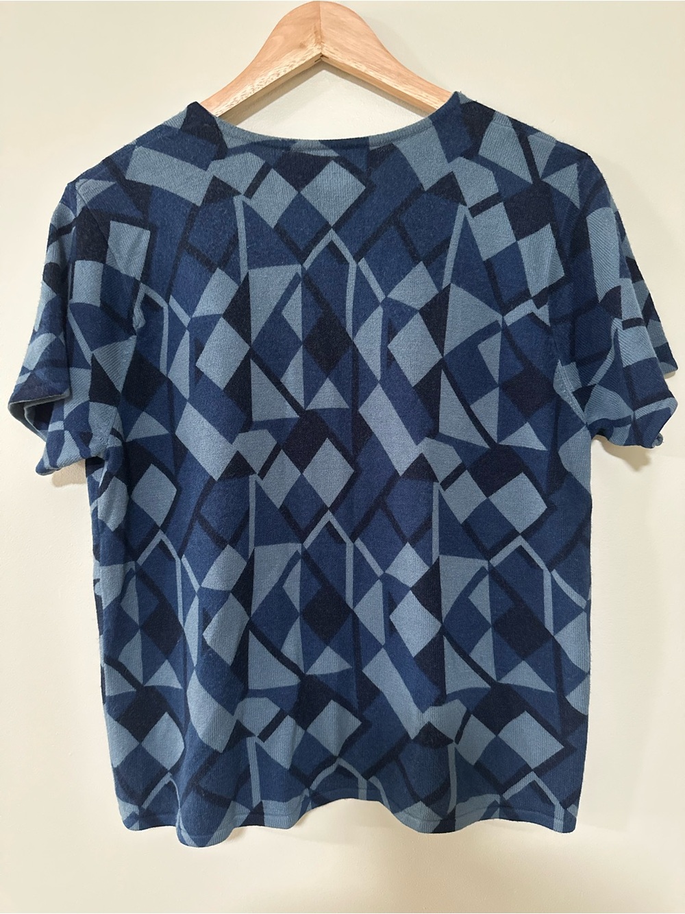 Norton McNaughton Geometric Navy and Light Blue Knit Top - Picture 3 of 3